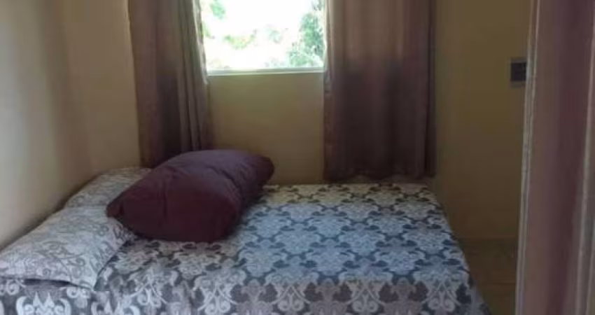 Apartamento á 100m da praia no Pereque-Açu