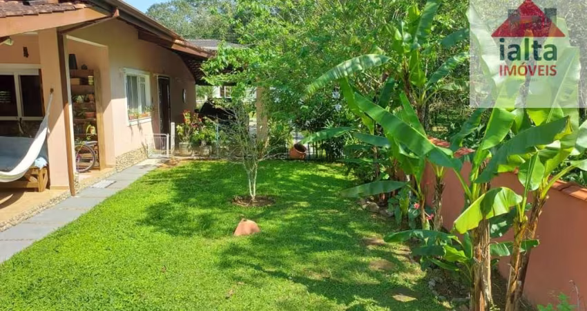 Casa em Condomínio Fechado - Ubatuba/SP