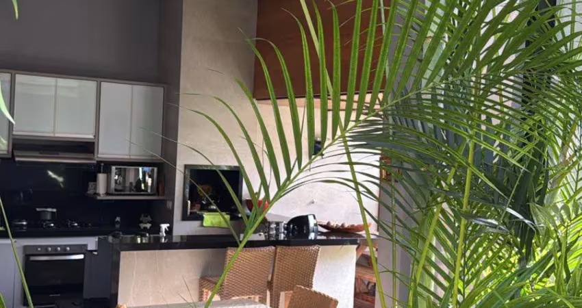 Casa à venda no saraiva – 3 quartos, 2 suítes e 3 vagas