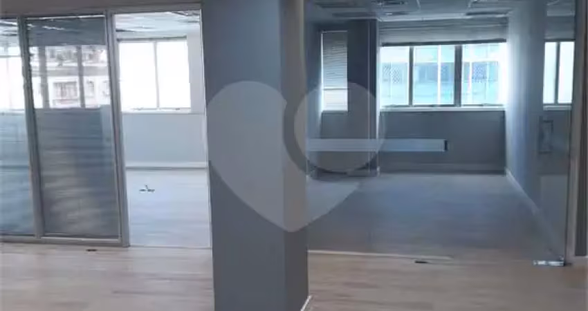 Sala comercial à venda na Alameda Santos, Jardim América, São Paulo