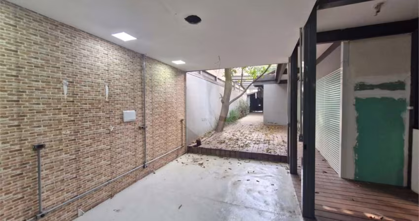 Casa com 2 quartos à venda ou para locação em Bela Aliança - SP
