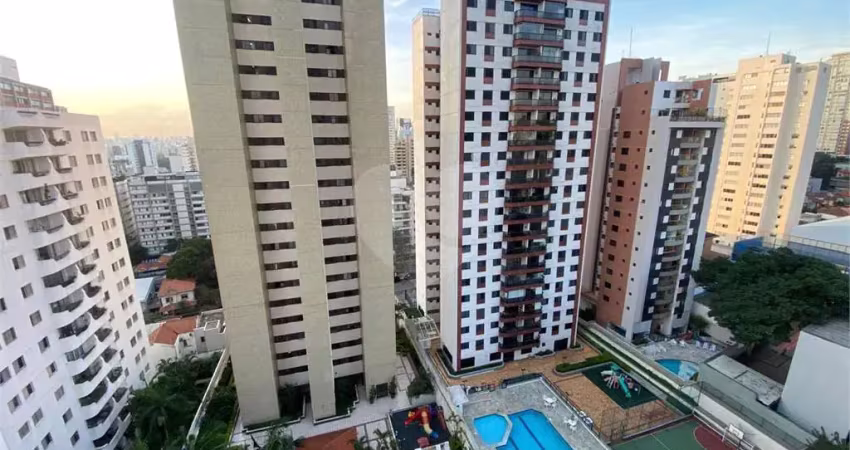 Apartamento com 3 quartos à venda em Vila Mariana - SP