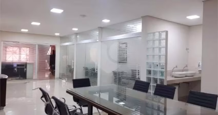 Prédio inteiro à venda ou para locação em Parque Da Mooca - SP