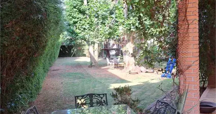 Sobrado à venda com 4 quartos, sendo 2 suítes,  em horto florestal, são paulo - sp