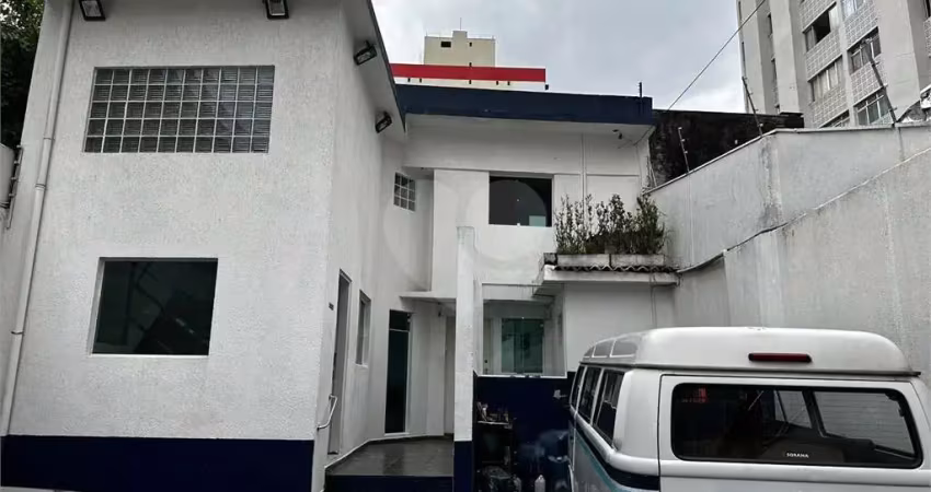 Sobrado à venda ou para locação em Vila Mariana - SP