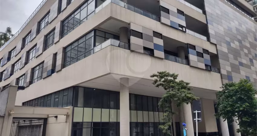 Prédio inteiro à venda em Bela Vista - SP