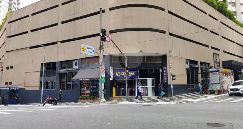 Prédio à venda na Rua Santo Antônio, Bela Vista, São Paulo