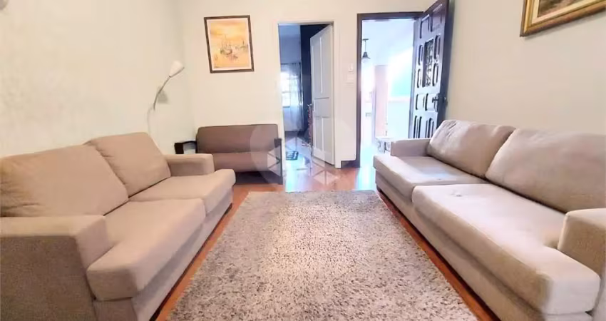 Casa com 4 quartos à venda na Rua Dom João V, Lapa, São Paulo