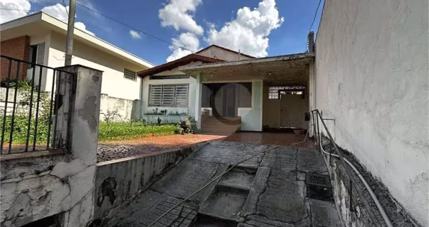 Casa à venda na Rua Belmonte, Alto da Lapa, São Paulo