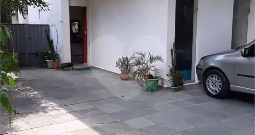 Sobrado à venda com 3 quartos, sendo 1 suíte,  em saúde, são paulo - sp