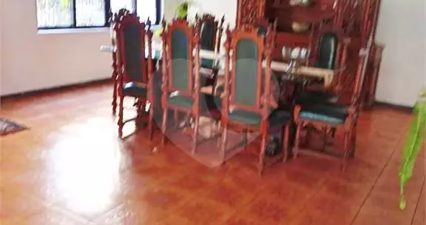 Sobrado à venda com 3 quartos, sendo 3 suítes,  em saúde, são paulo - sp