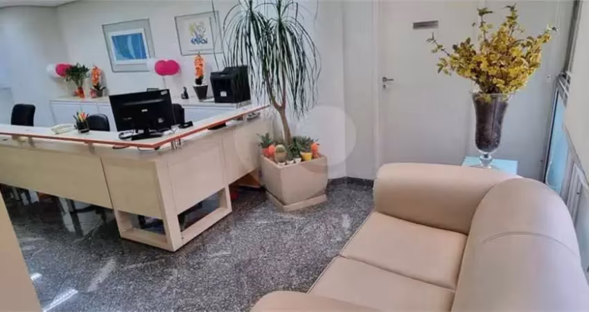 Sala à venda ou para alugar no condomínio vila normanda, são paulo - sp