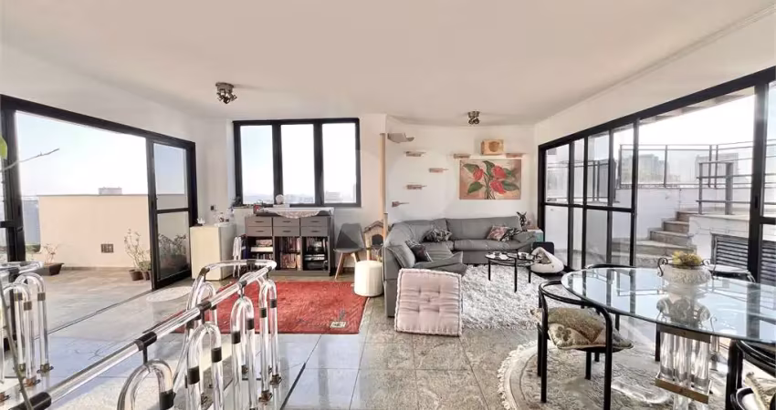 Apartamento à venda com 4 quartos, sendo 1 suíte,  no condomínio joaquim tavora, são paulo - sp
