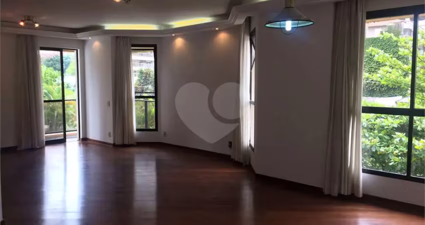 Apartamento à venda com 4 quartos, sendo 3 suítes,  no condomínio solar da aclimação, são paulo - sp
