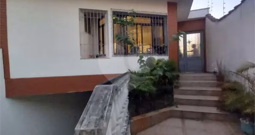 Casa com 2 quartos à venda na Rua Dom Lúcio de Sousa, Saúde, São Paulo