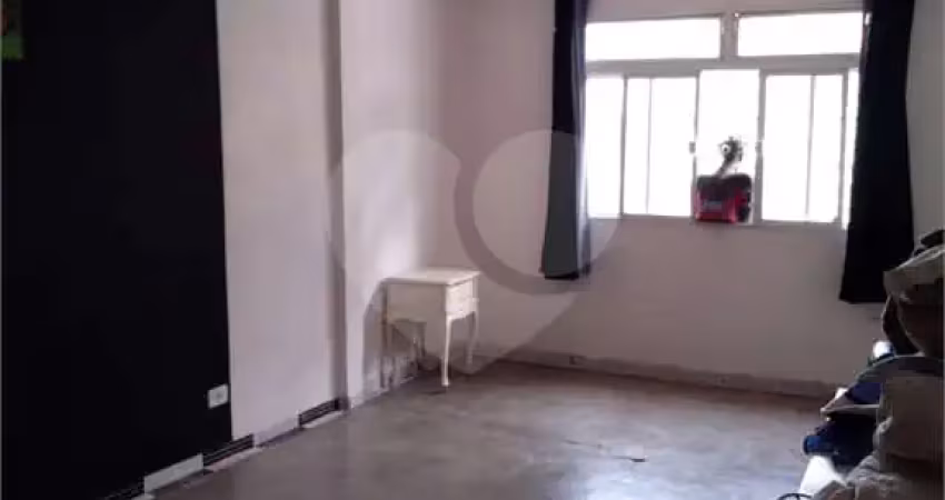 Casa à venda com 5 quartos, sendo 1 suíte,  em cambuci, são paulo - sp