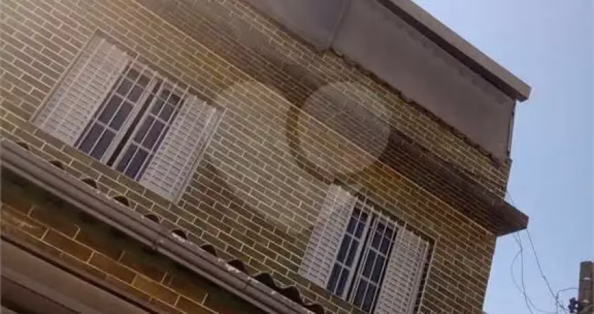 Sobrado à venda com 3 quartos, sendo 1 suíte,  em vila guarani, são paulo - sp