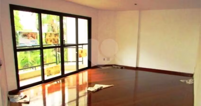 Apartamento à venda com 4 quartos, sendo 2 suítes,  no condomínio veneza, são paulo - sp