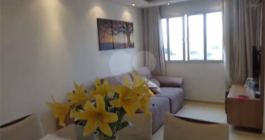 Apartamento à venda com 2 quartos no condomínio vila romano, são paulo - sp