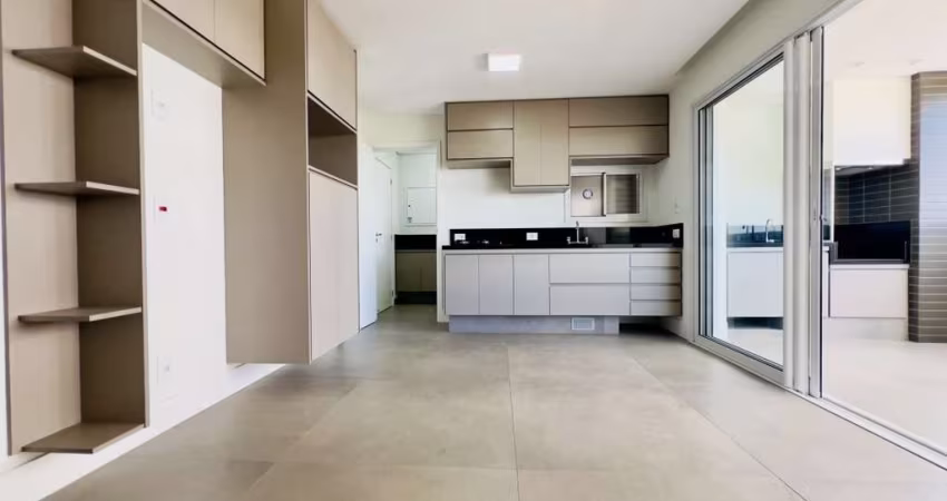 Apartamento para aluguel com 93 m² e 3 quartos em Vila Aviação, Bauru - SP