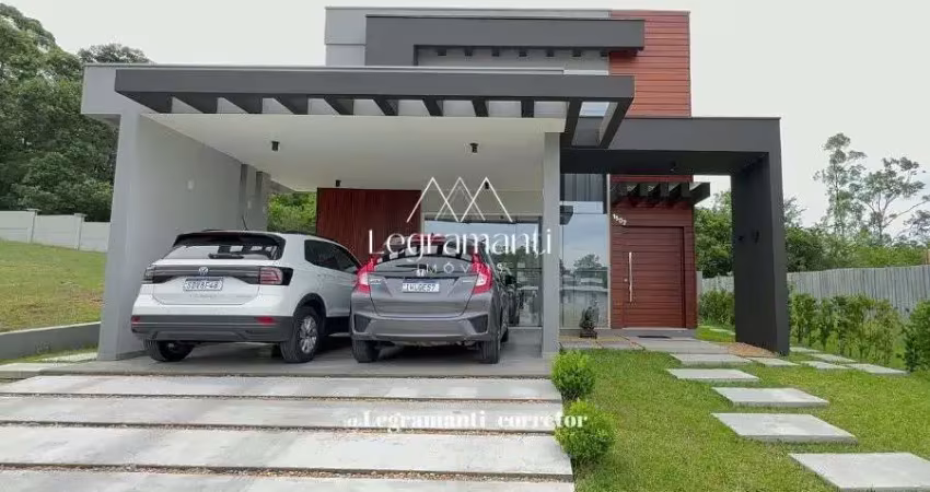 Casa - Sobrado à venda no Condomínio Reservas do Lago