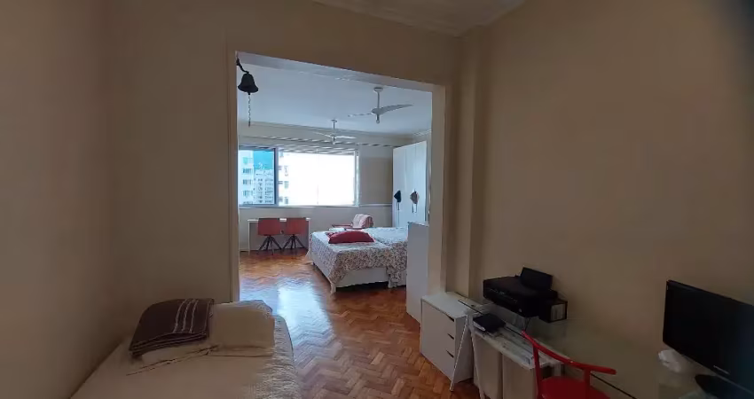 Apartamento sala + quarto + suíte, na rua domingos ferreira