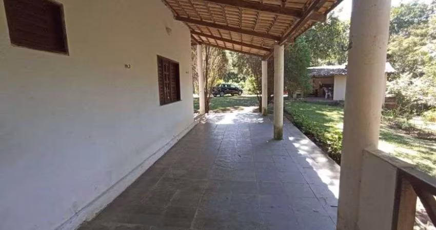 Sitio Mulungu , 2.3ha,Area 290 m² com 5 suites perto do Centro - Mulungu - CE