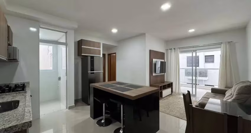 Lindo apartamento a venda com ótima localização na praia das toninhas
