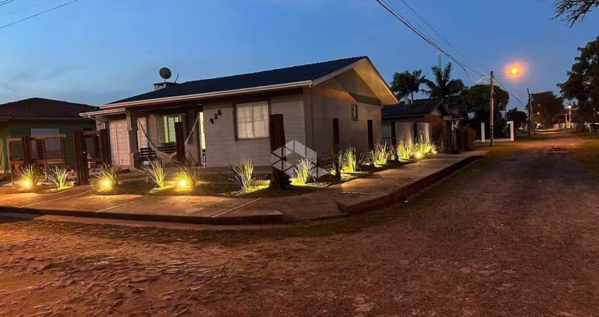 Casa com 2 quartos à venda na Tapajós, 436, Arroio Teixeira, Capão da Canoa