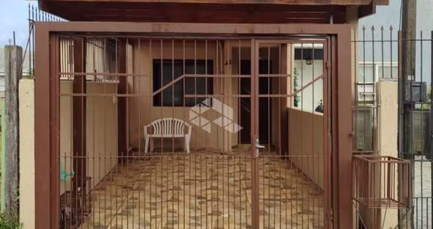 Casa com 2 quartos à venda na Rua Waldemar Silva de Souza, 42, São José, Canoas