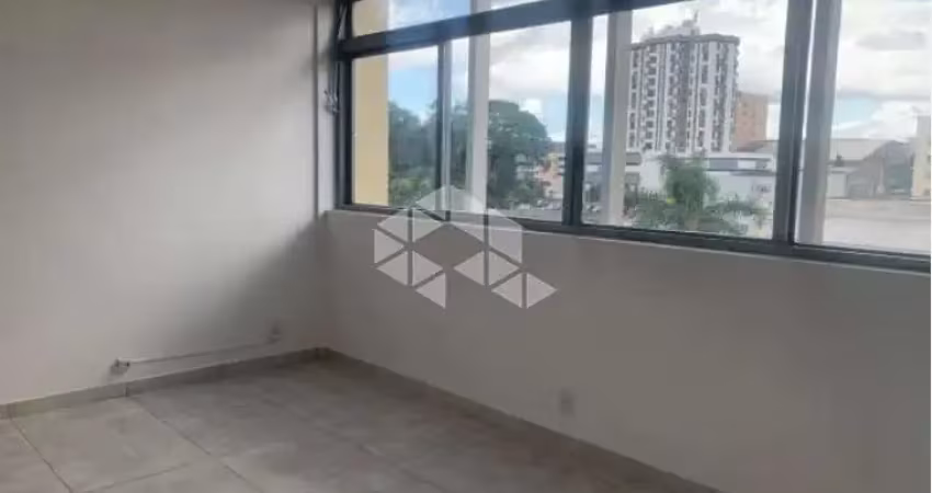 Sala comercial à venda na Rua Tiradentes, 381, Centro, Canoas