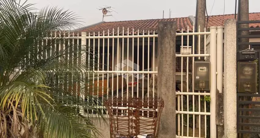 Casa com 3 quartos à venda na Marselha, 179, São José, Canoas