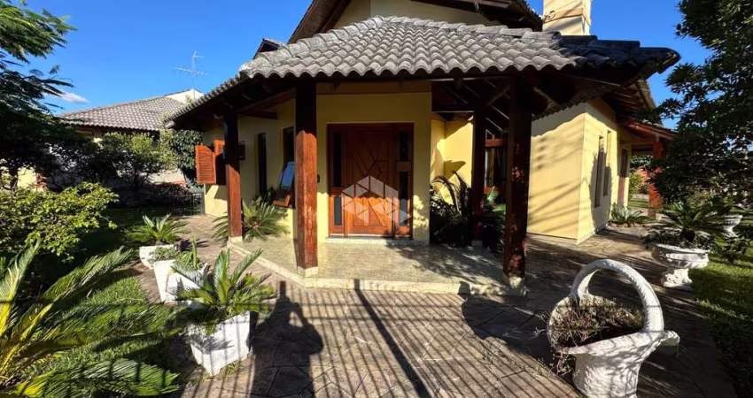 Casa com 3 quartos à venda na Rua Canadá, 675, São José, Canoas