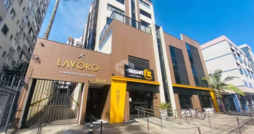 Sala comercial à venda na Avenida Getúlio Vargas, 1644, Menino Deus, Porto Alegre