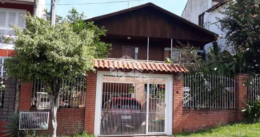 Casa com 4 quartos à venda na Avenida Doutor Sezefredo Azambuja Vieira, 5729, Olaria, Canoas