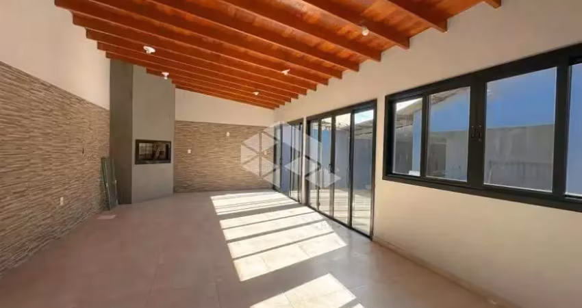 Casa com 2 quartos à venda na Mariluz, 189, Estância Velha, Canoas