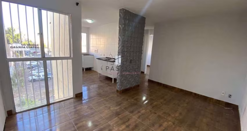 Apê top: desocupado, reformado e com vista pra JK