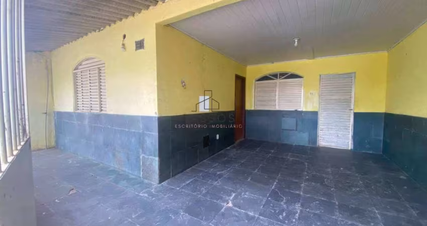 Casa desocupada 3 quartos 24 do Paranoá - Aceita carro
