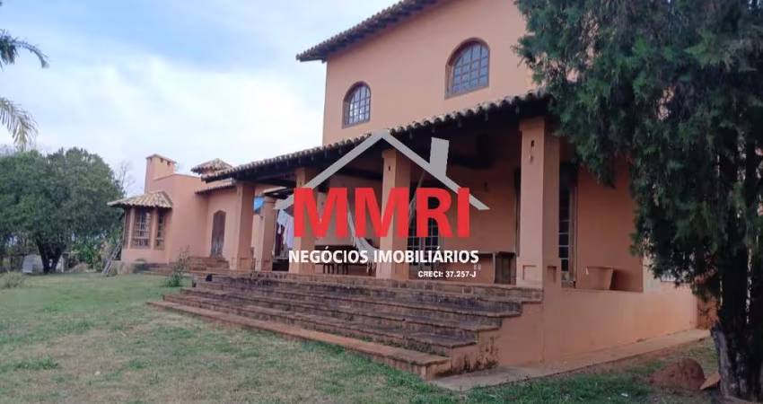 Fazenda à venda no Centro, Unaí 