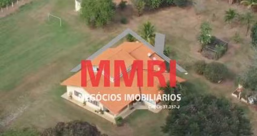 Oportunidade única: fazenda à venda em Avaré-SP, no Centro, com infraestrutura completa e potencial de lucro!
