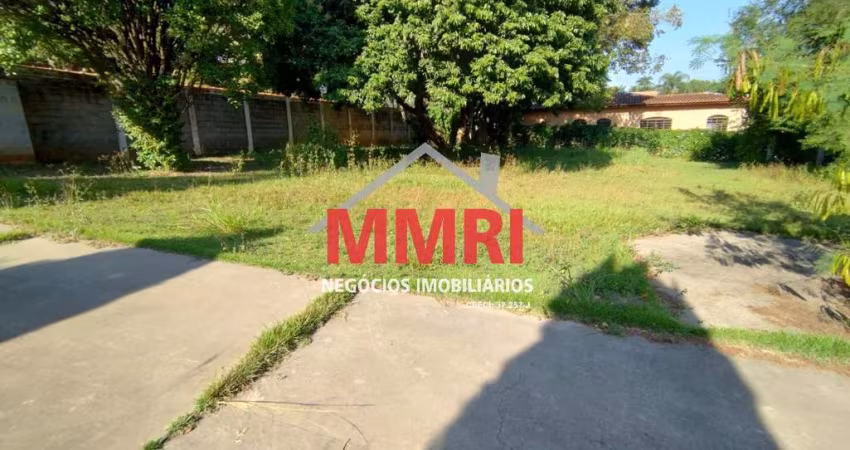 Chácara de 3.000m² à venda em Araçoiaba da Serra-SP com 4 quartos