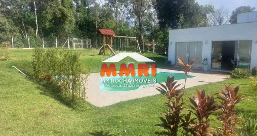 Chácara com piscina à venda no bairro Aparecida