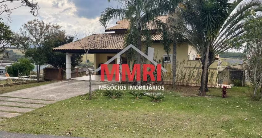 Casa no Condomínio Village Ipanema I à venda em Araçoiaba da Serra