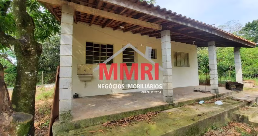 Imperdível! Casa à venda na Salete, Araçoiaba da Serra-SP. Venha conferir!