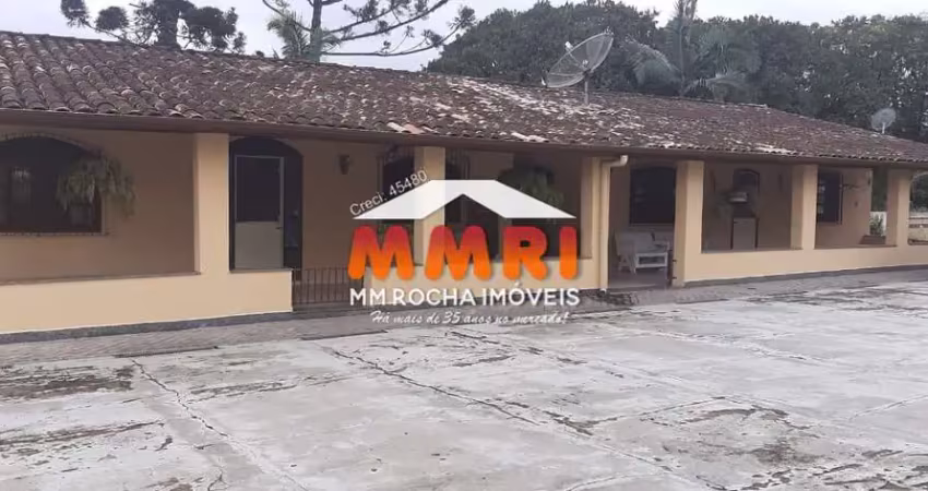 Maravilhosa chácara à venda em araçoiaba da serra-sp, bairro araçoiabinha: 4 quartos, 2 suítes, 2 salas, 4 vagas, 300m².