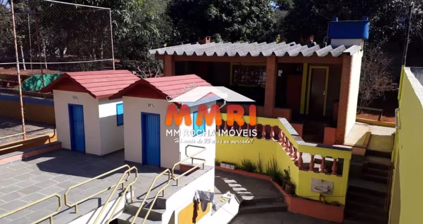 Chácara com 2 dormitórios no Colonial I - Araçoiaba da Serra/SP