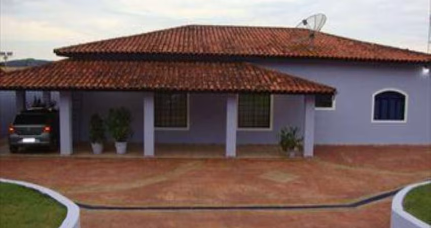 Chácara com 4 dorms no Alvorada - Araçoiaba da Serra/SP