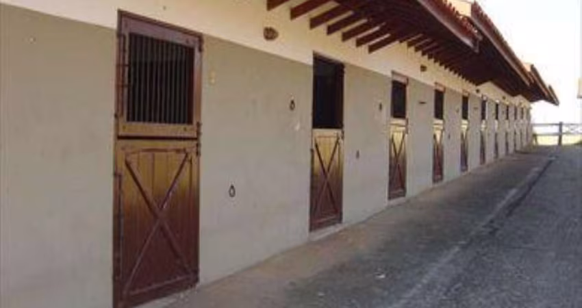 Haras com 10 dorms à venda no Salto de Pirapora/SP