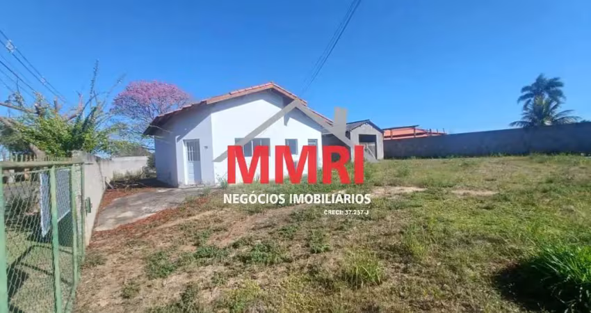 Oportunidade imperdível: casa de condomínio à venda em capela do alto: com 2 quartos, 1 sala e 150m².