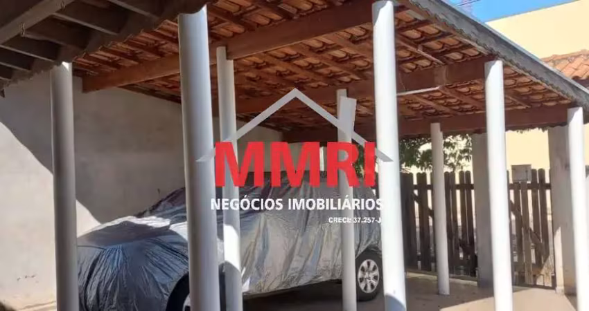 Casa com 3 quartos à venda no Centro, Quadra 